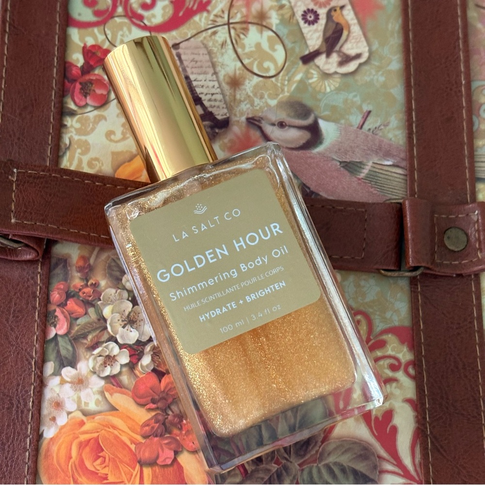 LA SALT CO Golden Hour Shimmering Body Oil Hydrate + Brighten NWT Cruelty-Free